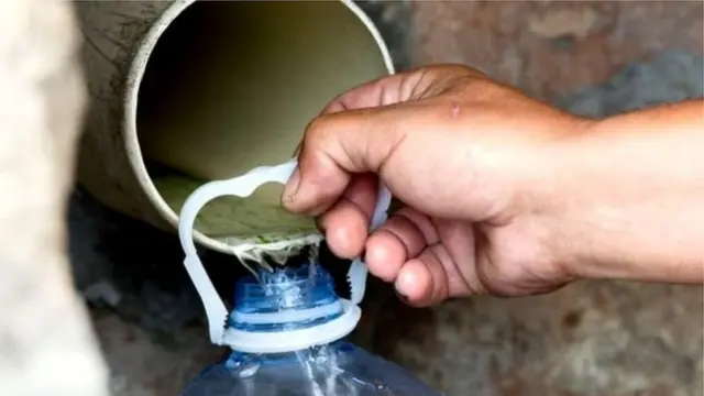 தண்ணீர்