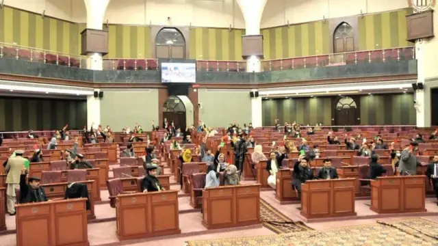 ولسي جرګه د امنیتي تړون په نوم دا پلان د ملېشو جوړول بولي.