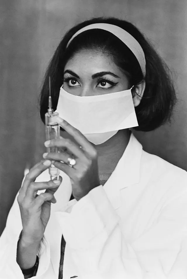 মিস ওয়ার্ল্ড হওয়ার পরের বছর থেকেই পুনরায় মেডিকেলে পড়া শুরু করেন তিনি। শৈশব থেকেই তার স্বপ্ন ছিল একজন ডাক্তাও হওয়ার।