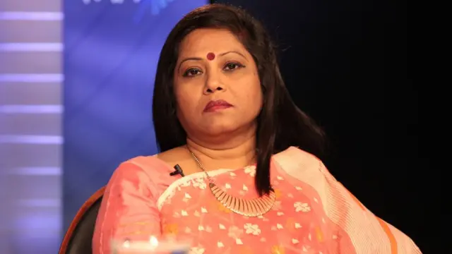 Toliq yalangoch Rima Pendjieva