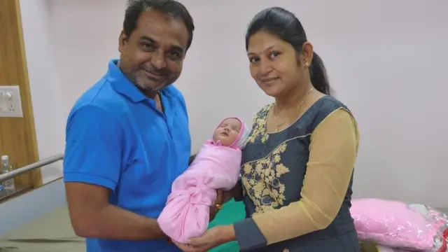 પ્રણવ તથા શીતલ ઠાકર