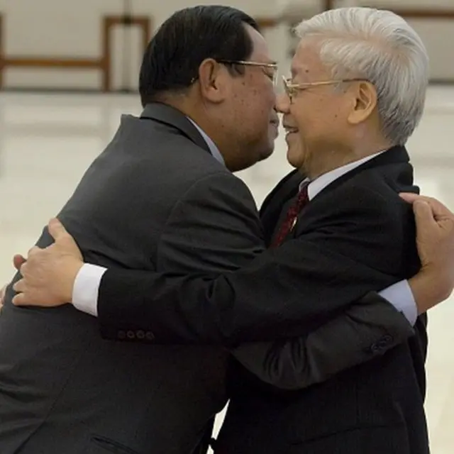 Hun Sen và Nguyễn Phú Trọng