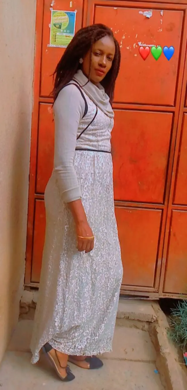 Wakati akifanya kazi ya ukahaba alijipata ameolewa tena kwa mara ya pili