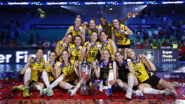 Vakıfbank kadın voleybol takımı Şampiyonlar Ligi şampiyonu oldu.