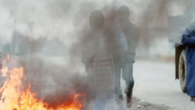 Расмий маалыматтарга караганда жарандык согуштан 100 миңге чукул киши каза тапкан.