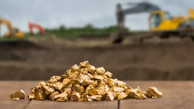 ஆயிரம் டன் தங்கம் புதைந்திருக்கிறதா ? - உத்தர பிரதேசத்தில் அகழாய்வு எப்போது துவங்கும் ?