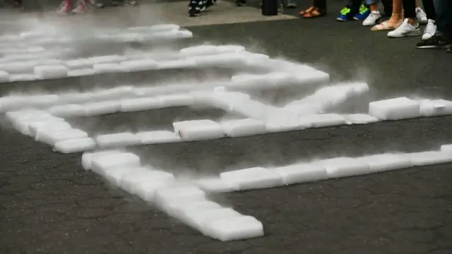 инсталляция Датуны