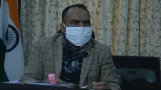 انڈیا کے زیر انتظام کشمیر، حکومت، کندورنگ کے پال