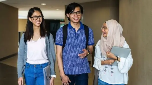 A group of teenagers in Singapore