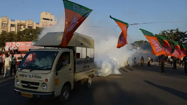 બે બાળકો રાખવા પ્રોત્સાહિત કરવા માટે સુધારો કે અન્ય કોઈ રાજકીય હેતુ?