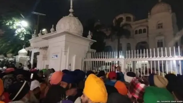 सुवर्ण मंदिर