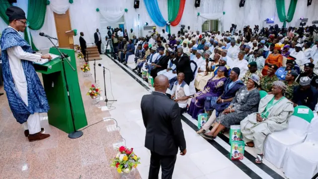 Aarẹ Buhari ṣe ipade pẹlu awọn alẹnulọrọ nipinlẹ Plateau