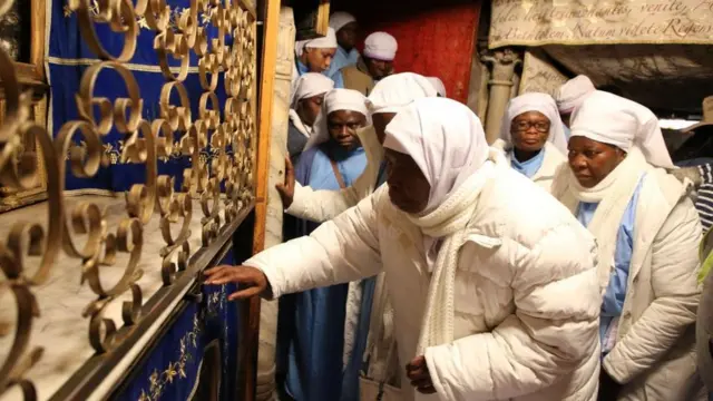 Ndị gara njem ala nsọ