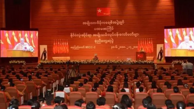 တိုင်းဒေသကြီးနဲ့ပြည်နယ် အအစိုးရ အဖွဲ့တွေကို ပြုပြင် ပြောင်းလဲမူတွေလည်း ရှိလာ နိုင်