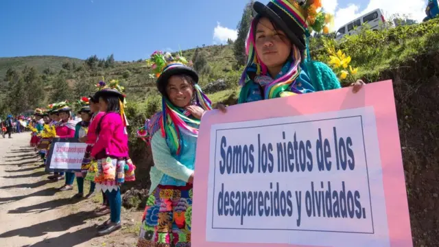 Jóvenes en una protesta