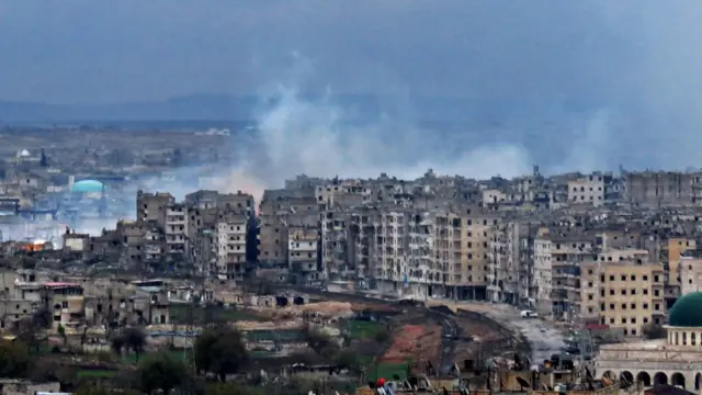 د چهارشنبې په ورځ د حلب ختیځ کې د نویو هوایي بریدونو راپور ورکړل شو