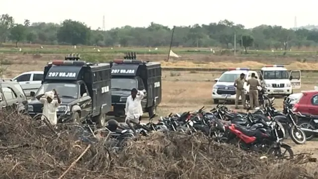 घटा उघडकीस आल्यानंतर गावात खळबळ उडाली