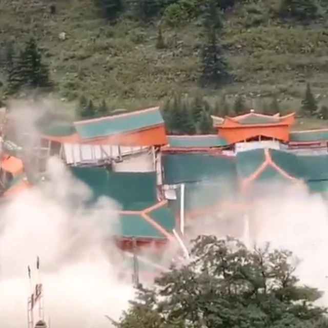 ہوٹل ہنی مون 2010 میں بھی تباہ ہوا تھا