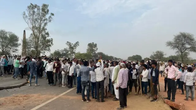 राजस्थान में आरक्षण की मांग को लेकर विरोध प्रदर्शन