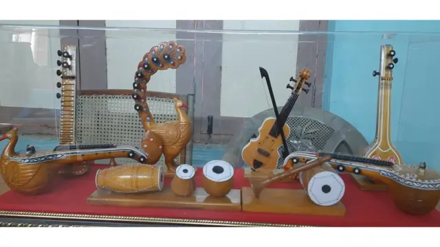 బొబ్బిలి వీణ