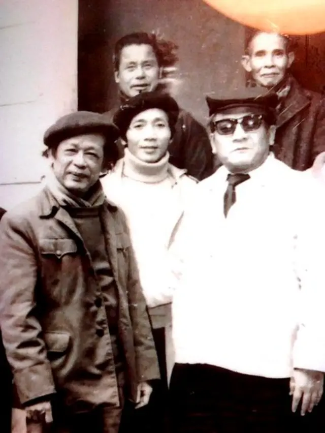 Nhà báo Bùi Tín