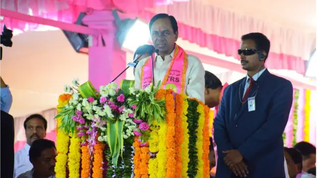 ప్రగతినివేదన సభలో కేసీఆర్