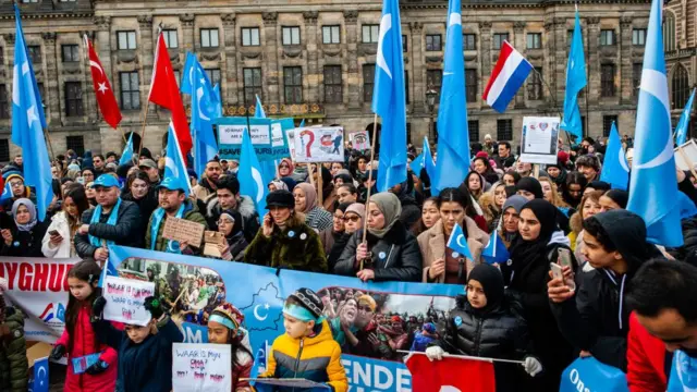 An sha zargin China da tsare 'yan kabilar ba tare da shari'a ba a gidajen yari masu matukar tsaro