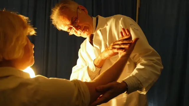 La ausencia de ozono incrementa las probabilidades de contraer cáncer de piel.