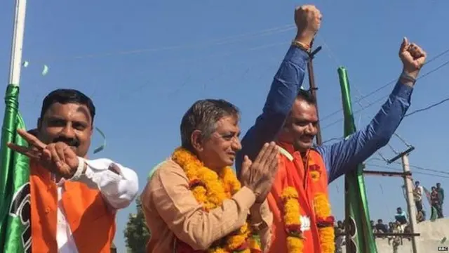 કુંવરજીભાઈ બાવળિયાની તસવીર