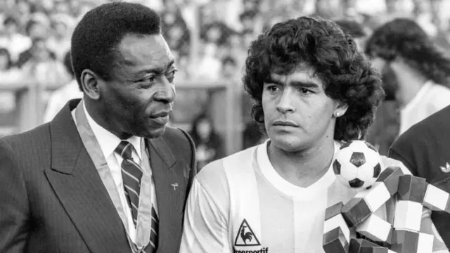 Pelé e Maradonasudeste futebol apostasfotosudeste futebol apostas1987