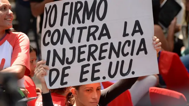 Protesta contra intervención de EE.UU. en Venezuela