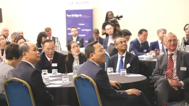 Diễn đàn Doanh nghiệp Anh Quốc-Việt Nam tại London diễn ra vào ngày 25/5.