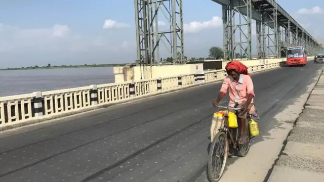 कोशीको ढोका