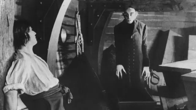 "نوسفيراتو" نسخة 1922 من دراكولا