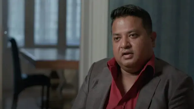 Ular porno favvoraga oxshaydi