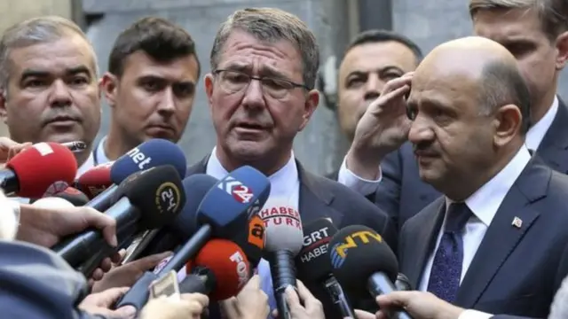 امریکی وزیرِ دفاع ایش کارٹر