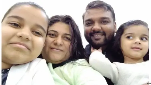 కరోనా కారణంగా ఉపాధి పోగా, వైద్య ఖర్చులు అదనపు భారంగా మారాయని సామాన్యులు ఆందోళన వ్యక్తం చేస్తున్నారు.