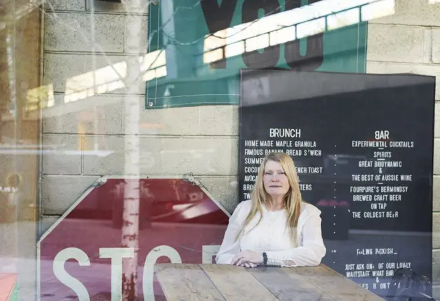 بولين داويس