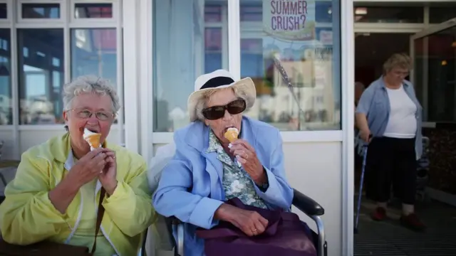 يتعين علينا تقليل السعرات الحرارية من أجل العيش لفترة أطول وأفضل