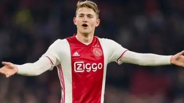 Matthijs de Ligt, 19.