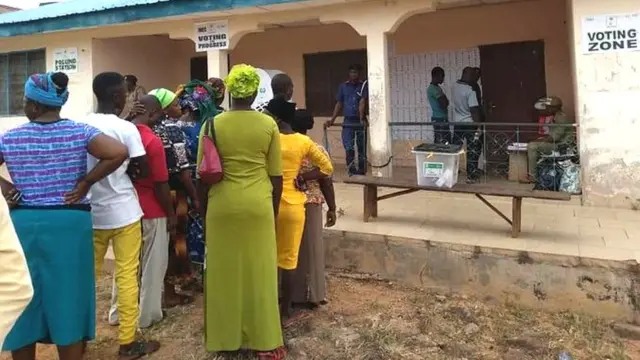 Awọn oludibo to to sori ila lati dibo