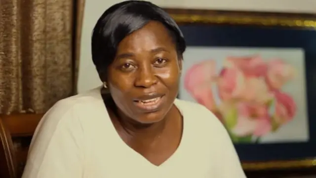 Osinachi Nwachukwu na-eti egwu