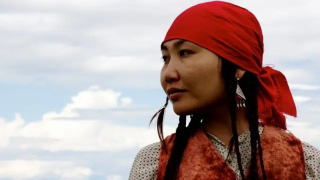 эко-активист Гүлбара Оморова