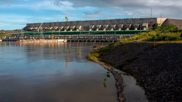 பெலோ மென்றே அணை