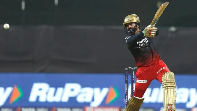 IPL 2020, RCBvsDC, DineshKarthik