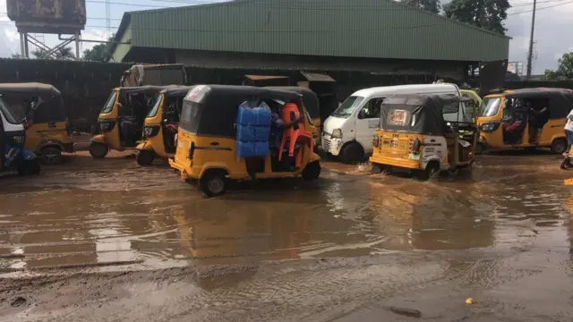 Idemmiri na-enye ndị Keke nsogbu