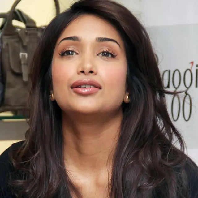 JIAH KHAN