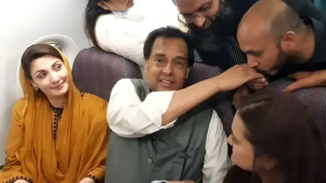 मरियम नवाज़ और कैप्टन सफ़दर