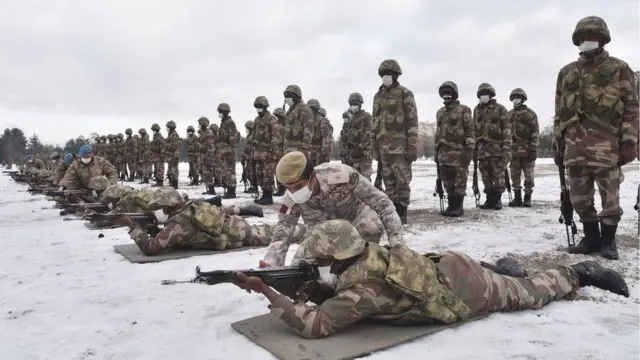 Ciidan Soomaali ah oo tababaranaya