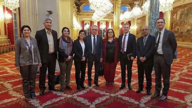 الوفد الكردي مع إيمانويل ماكرون